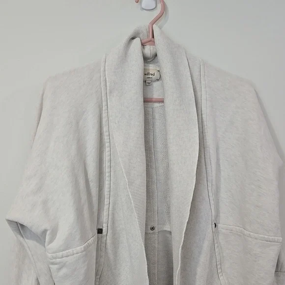 Wilfred Casual Gray/Cream Diderot Sweater/Cardigan - Picture 4 of 10